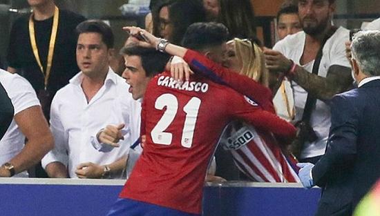 与丁丁睡了2年的男人来中超了:24岁亿级独狼带大连突!