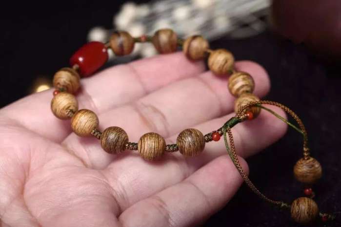 手串太松太紧三招轻松搞定,手串太紧不圆