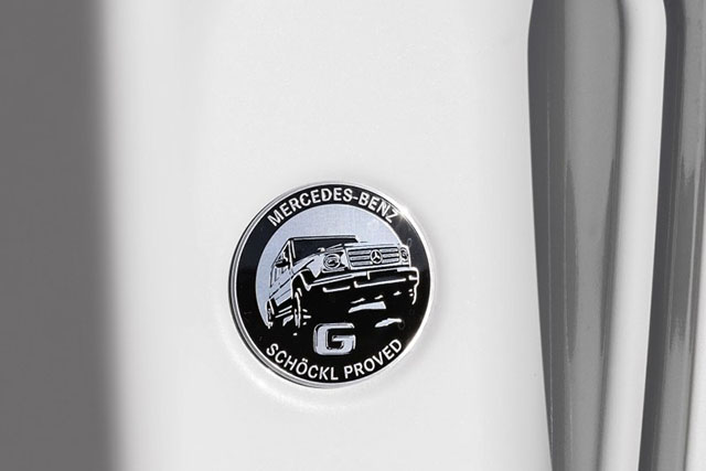 买霸道还是买陆巡比较适合家用,陆巡跟霸道越野