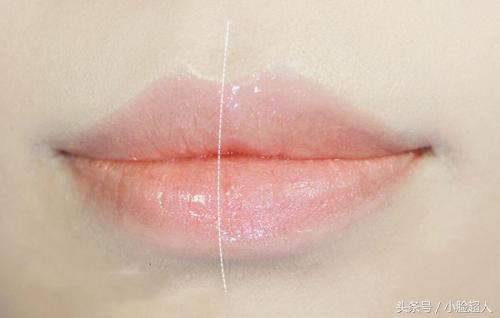 口红雨衣哪个品牌比较好 (什么牌子的口红雨衣安全无毒)