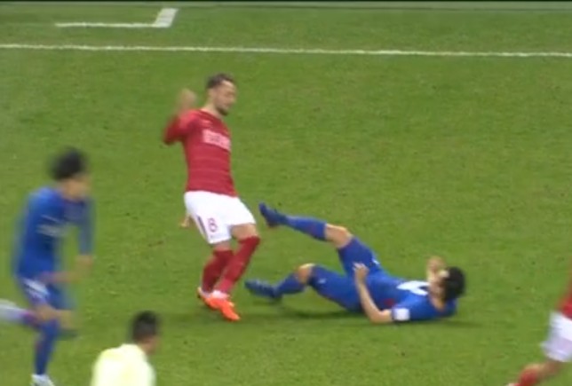 秦升张琳芃,秦升踢中冠了吗