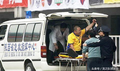 【球迷故事】爱陕西队的何大锤：热血永驻，尽此生之慷慨