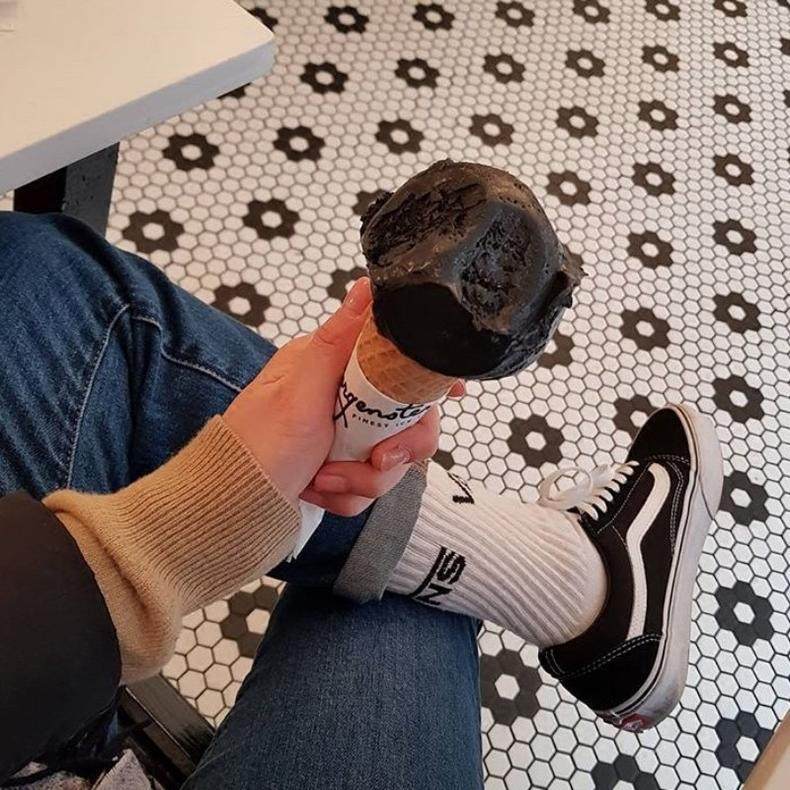 女鞋名牌运动鞋排名前十名,中国名牌运动鞋多少钱一双