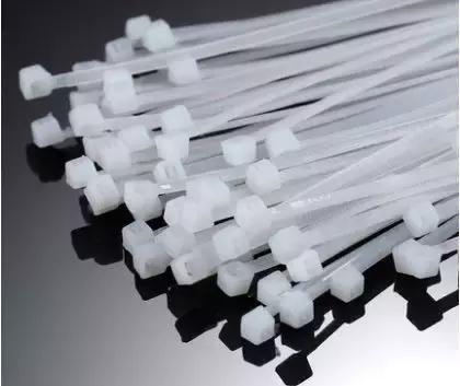 贫穷限制了我的想象力好怕被骗,贫穷又一次限制了我的想象