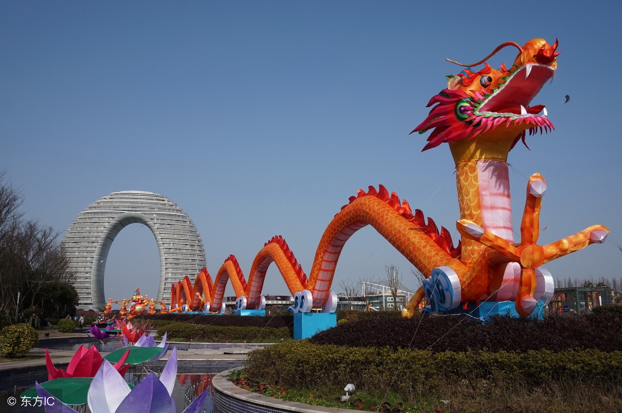 正月十五送灯的由来,为什么正月十五往坟上送灯呢