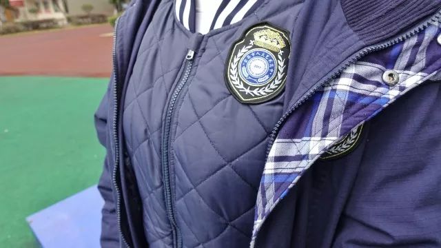 宜昌高中校服大全,宜昌哪个高中校服是红灰秋季校服