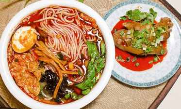 螺蛳粉没有螺蛳为什么还叫螺蛳粉,正宗螺蛳粉是没有螺蛳肉的