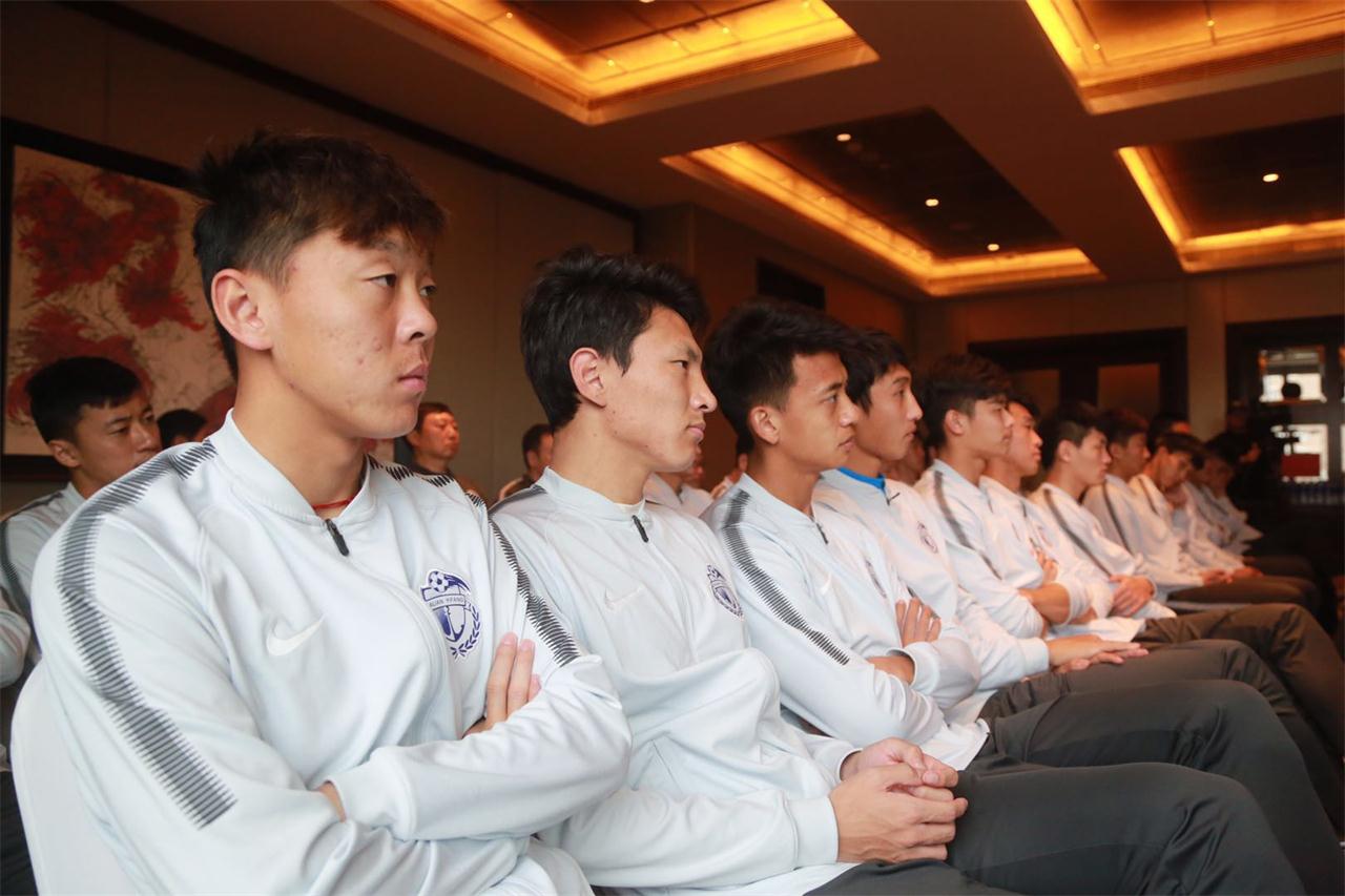 中超足球大连一方,中超足球直播大连一方上海上港