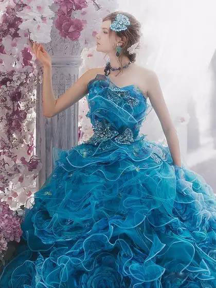 中国买不到的婚纱!Stelladelibero跳进花海的新娘,美到爆炸!