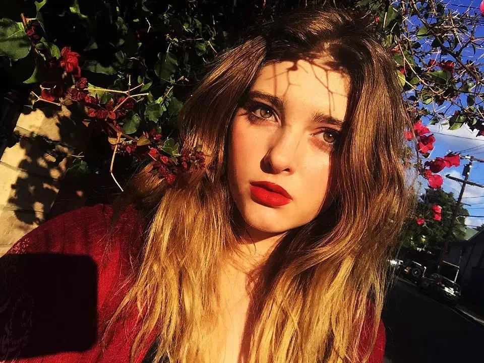 五个小技巧，拍出最美自拍照