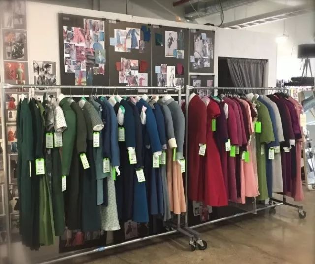 麦瑟尔夫人穿搭风格,了不起的麦瑟尔夫人怎么看