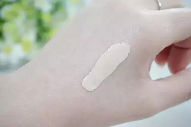 在专柜买的隔离会不会有假的,淘宝上卖的cpb隔离是真的还是假的