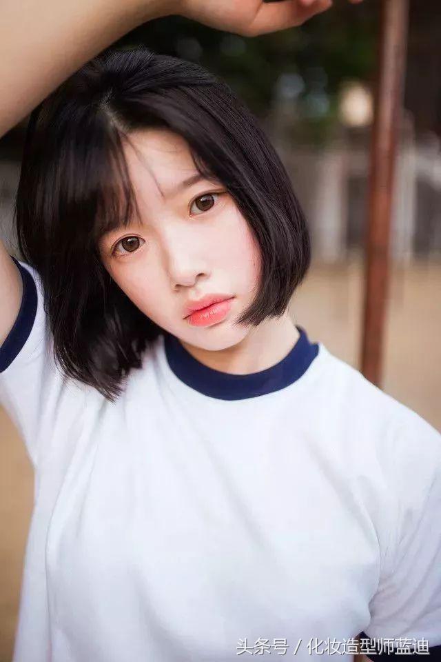 内扣外翻层次发型短发,女生短发泡面头适合什么发型