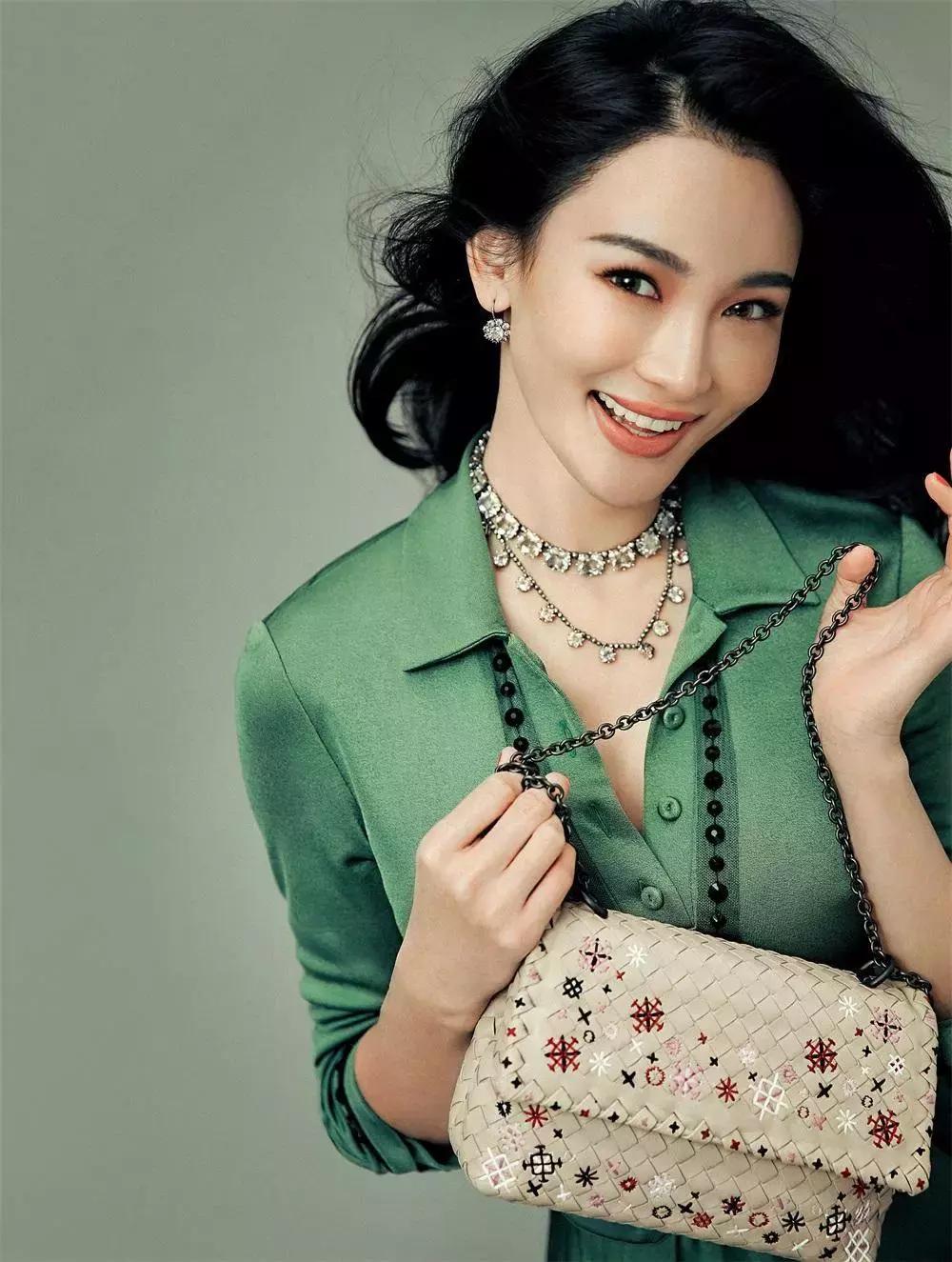 小伊伊同款双肩包,小伊伊同款包包香奈儿