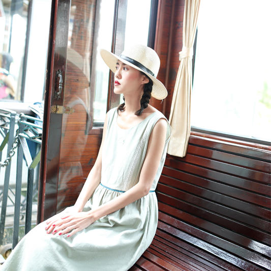 纯色收腰连衣裙女夏季新款,夏季雪纺纯色连衣裙