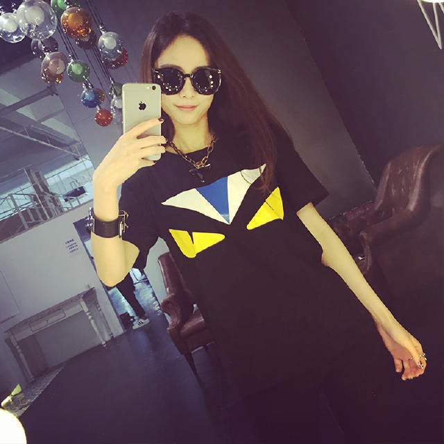 单一色系穿搭,随意穿搭穿出自己的风格