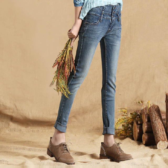 牛仔裤是四季都可以穿的吗,牛仔裤是一年四季都可以穿的吗