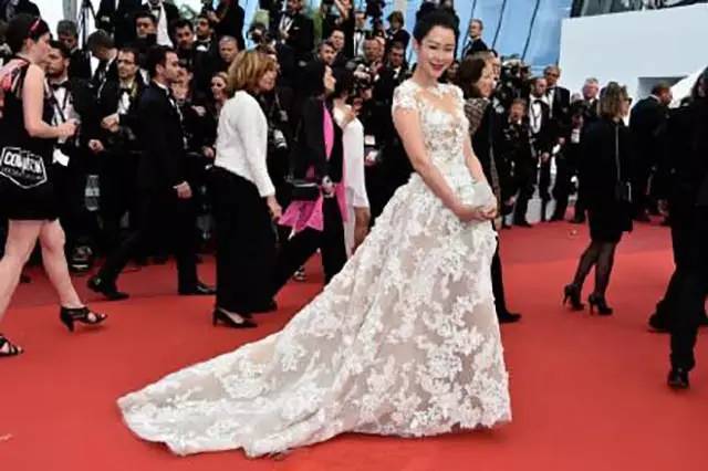 脱离ins网红成为高级超模,离开ps后明星的颜值