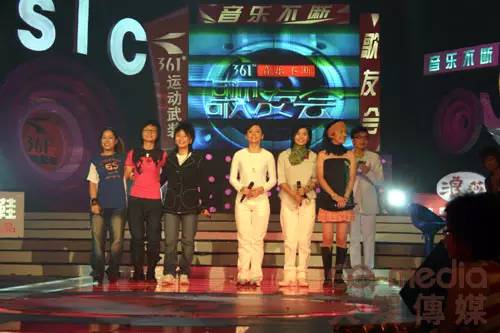 李谷一演唱会,李谷一唱湖南花鼓戏