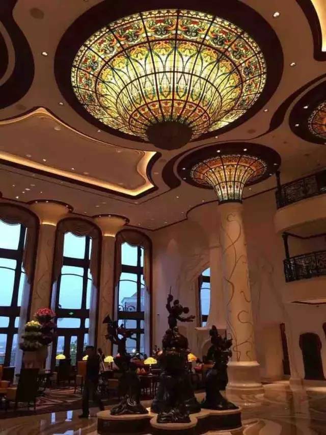 跟着朵拉去探险英文,迪士尼上海儿童游玩攻略