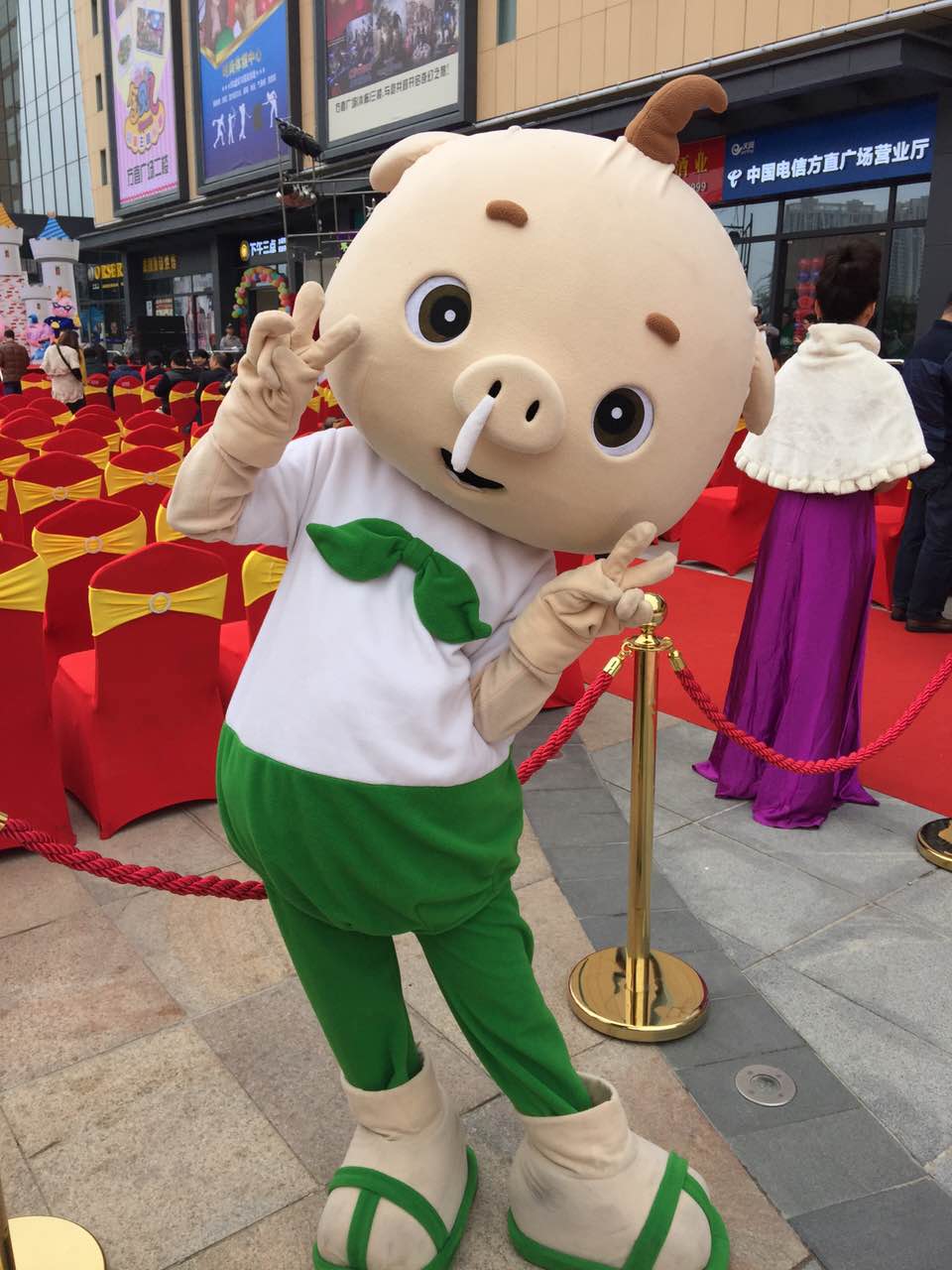 金山广场优惠团购,金山湖广场团购