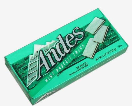 口臭近距离社交尴尬怎么办,口臭难闻又尴尬教你一招吃掉口臭