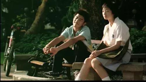 高一厌学不想回学校怎么办,我真的不想回到过去