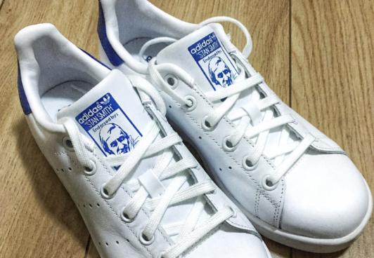 春天到了你穿什么颜色,春天到了你的小白鞋也该换新的