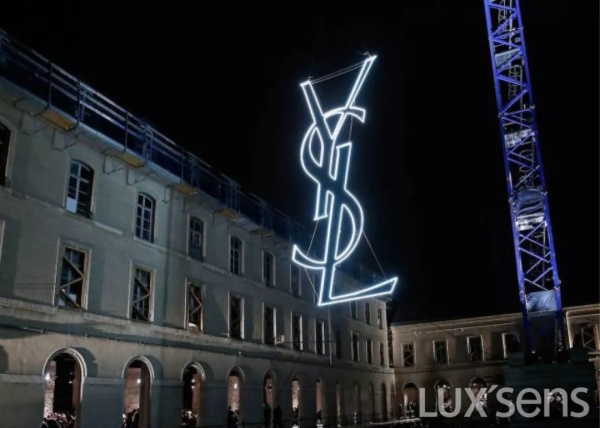 ysl圣罗兰口红62w203啥意思,ysl圣罗兰包包哪里买最便宜地址