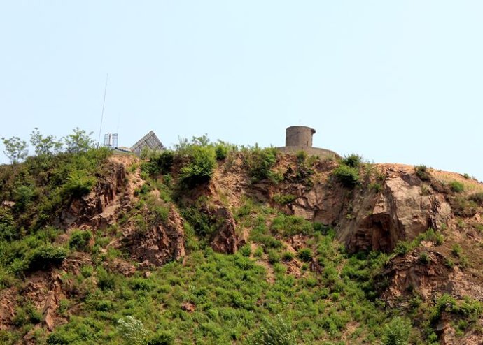 中朝边境美丽的风景,中朝边境桃花盛开的地方