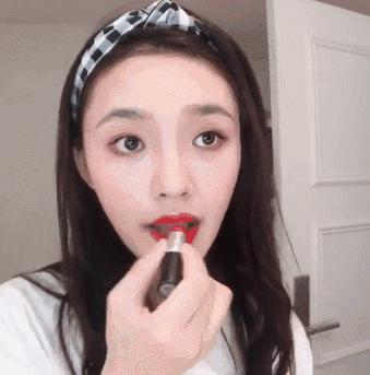 林允平价美妆品,林允直播化妆小红书