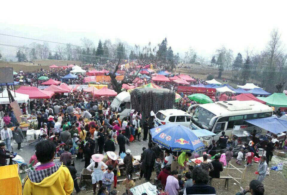 贵州毕节苗族一些风俗,苗族婚礼新娘出嫁风俗