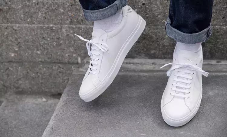 小白鞋开启3.0时代