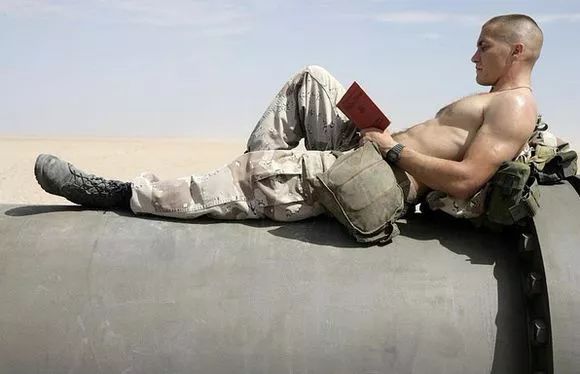 陈冠希为什么只戴卡西欧,陈冠希戴的是卡西欧哪一款