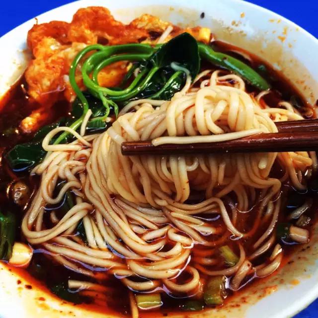 对不起，在重庆，我们过得一点都不幸福！