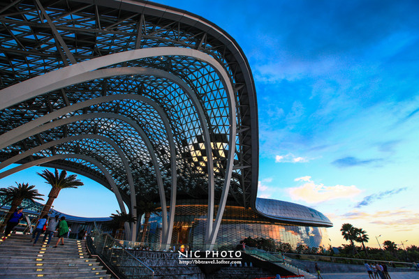 去三亚一定要住的豪华酒店,三亚万豪亚龙湾套餐