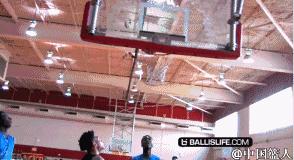 背后运球教学新手小学生,实战背后运球过人教学