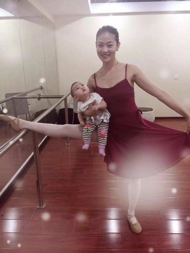 感动中国90后老师,感动中国徐阿姨完整视频