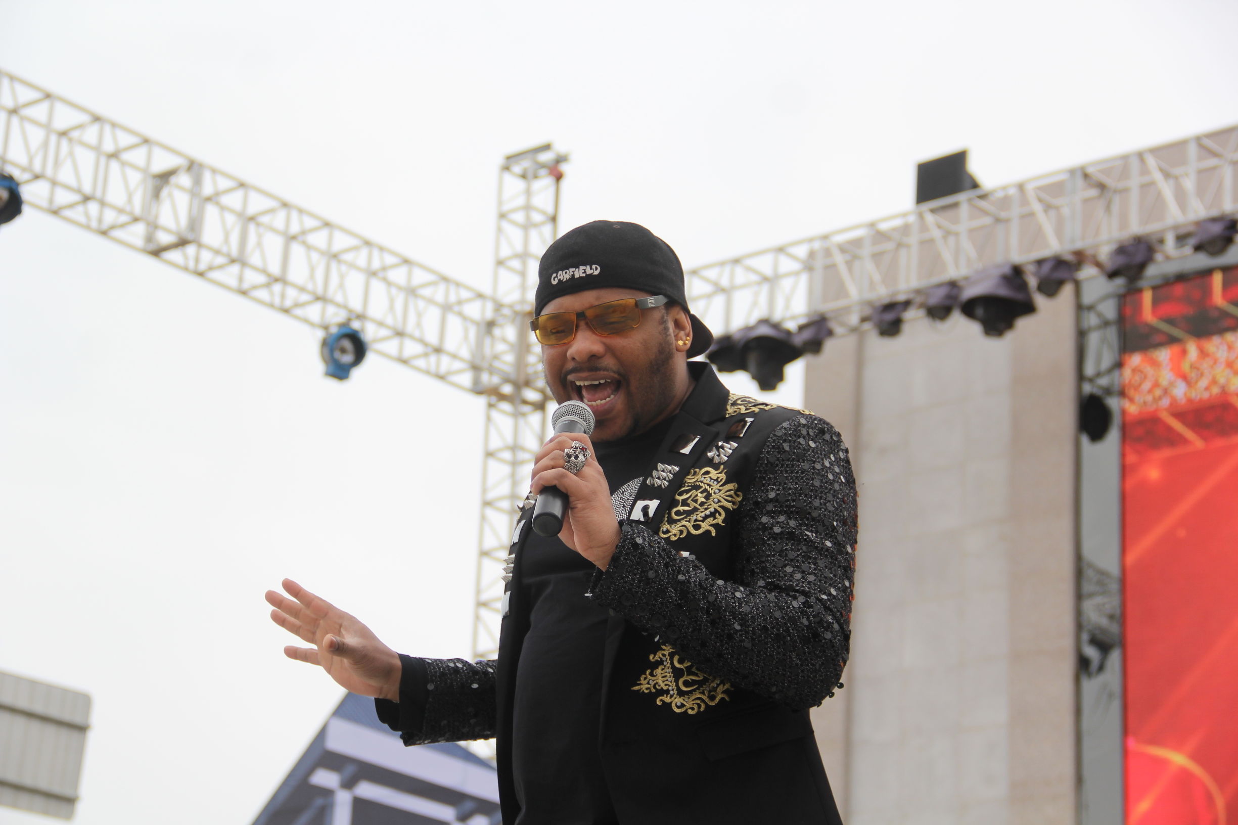 昔日丝绸路驼队阵阵显繁荣今朝OTO再起风云闹汉唐