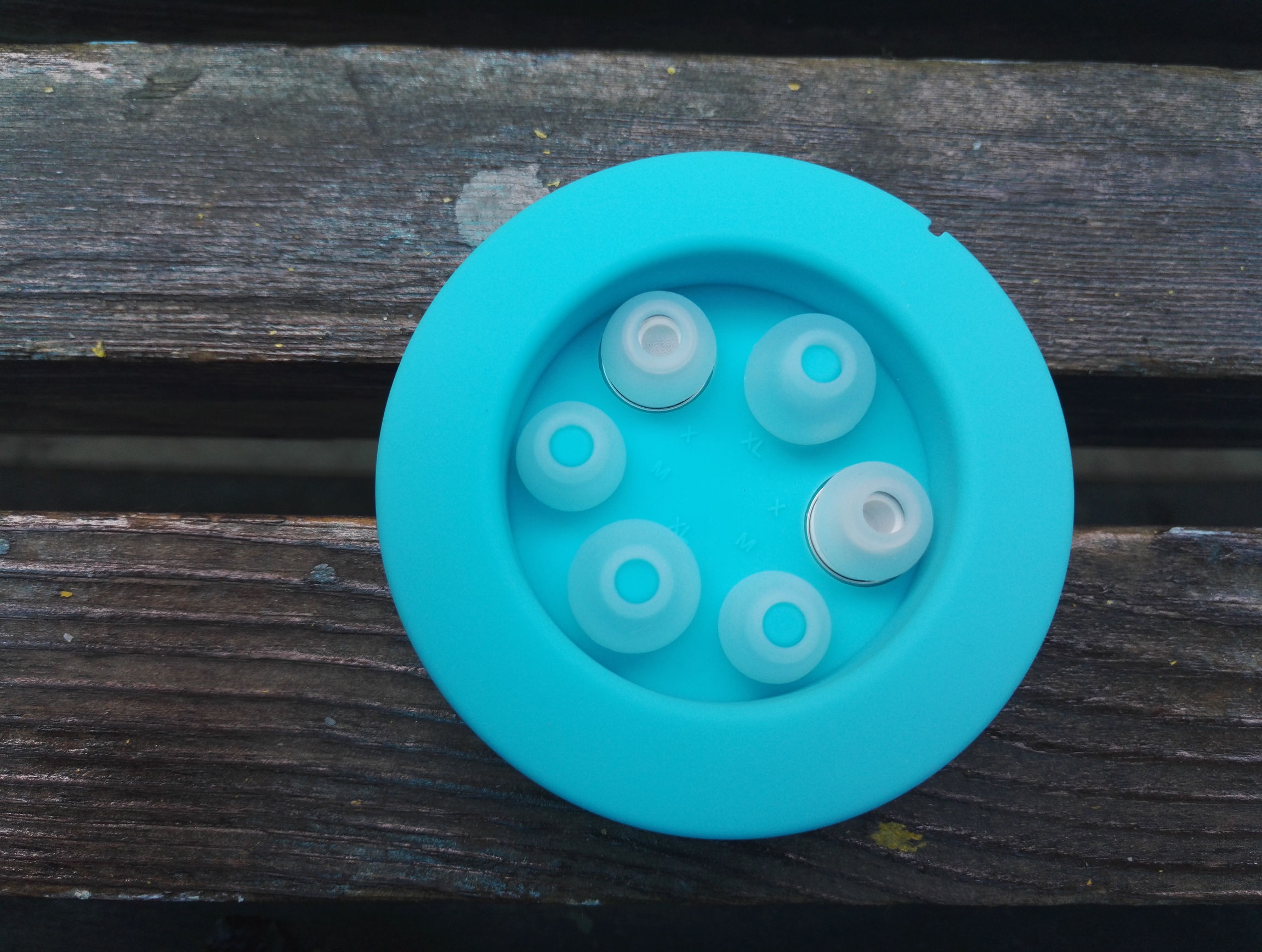 真正高音质的耳机荣耀,华为引擎耳机2与索尼耳机哪个好