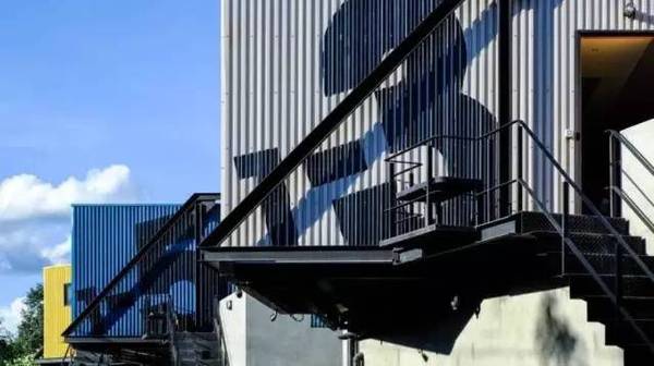 泰国桂河水上竹筏度假屋,泰国桂河水上屋度假村