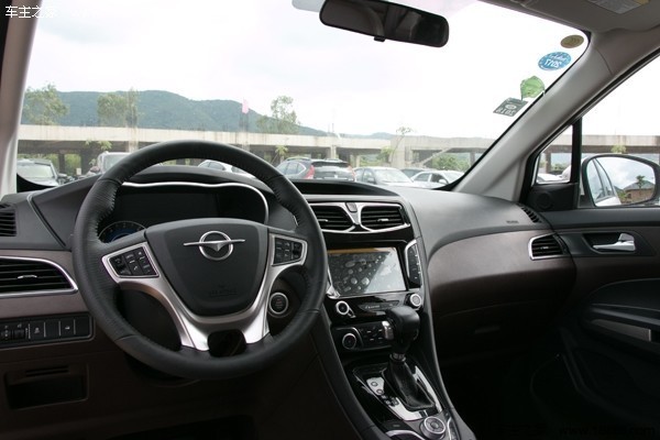 海马v70的优点和缺点,比较真实的试驾