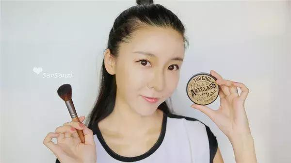 修容修的鼻子一边大一边小,如何修容修的棱角分明