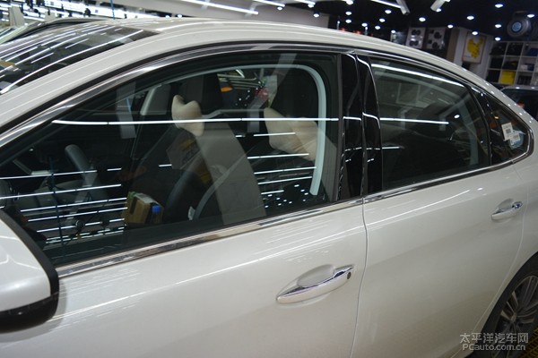 汽车玻璃贴膜龙膜的颜色如何选择,龙膜玻璃贴膜