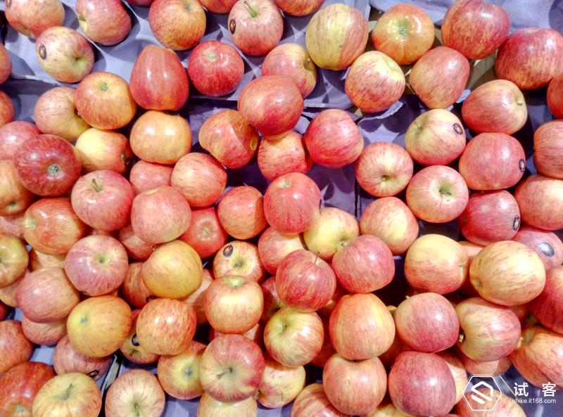 魅蓝3青年良品参数,性价比三款手机对比