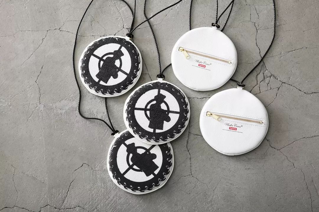 supreme要出联名款小suv了,supreme新品2021