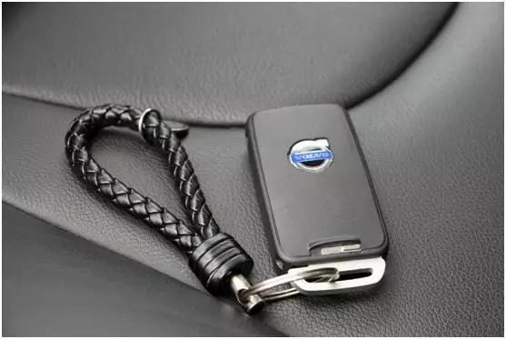 沃尔沃v40两厢值得购买吗,沃尔沃v40二手车如何选择