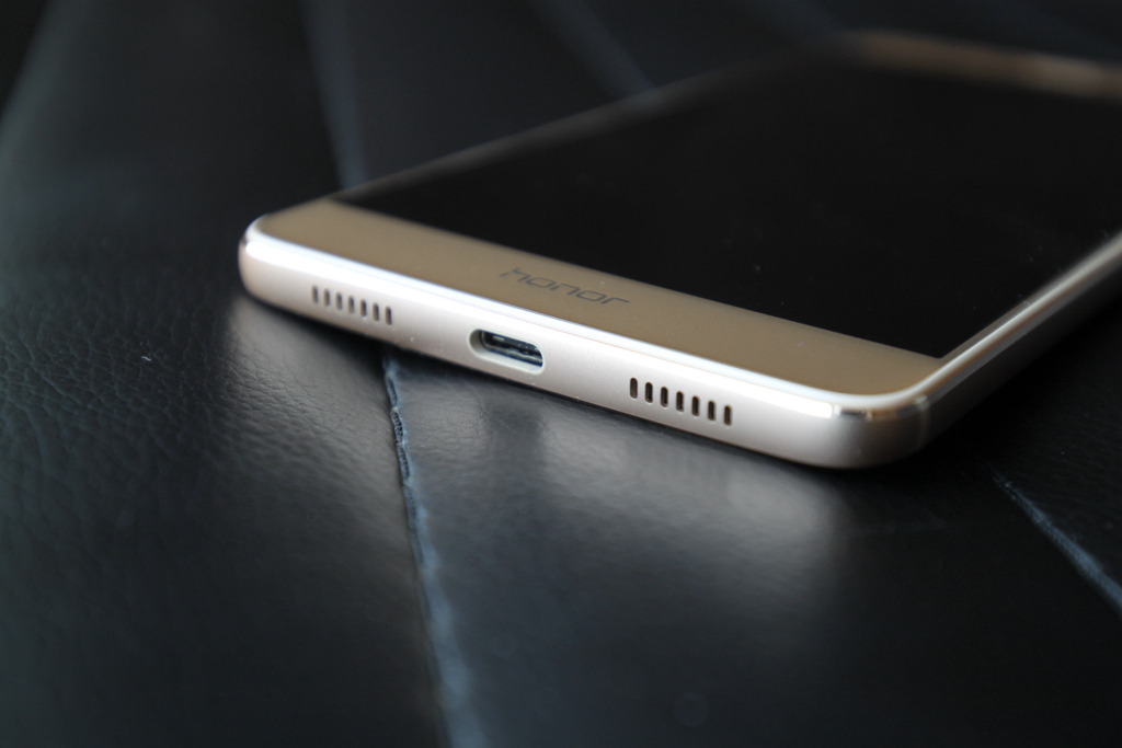 荣耀V8深度体验：秒爱疯，不是梦！