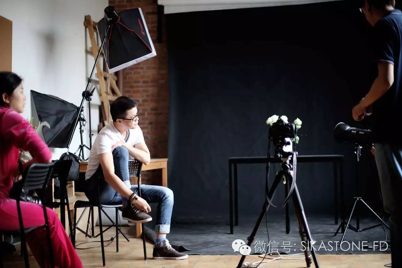 “只要有家花店，有些事就一定是要做的”——魏红波