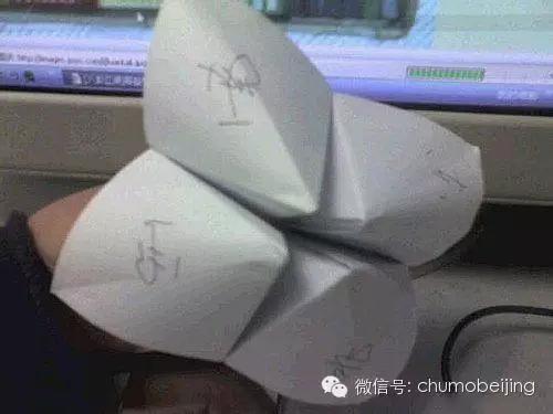 满满的小时候的回忆视频,小时候走过的路满满的回忆